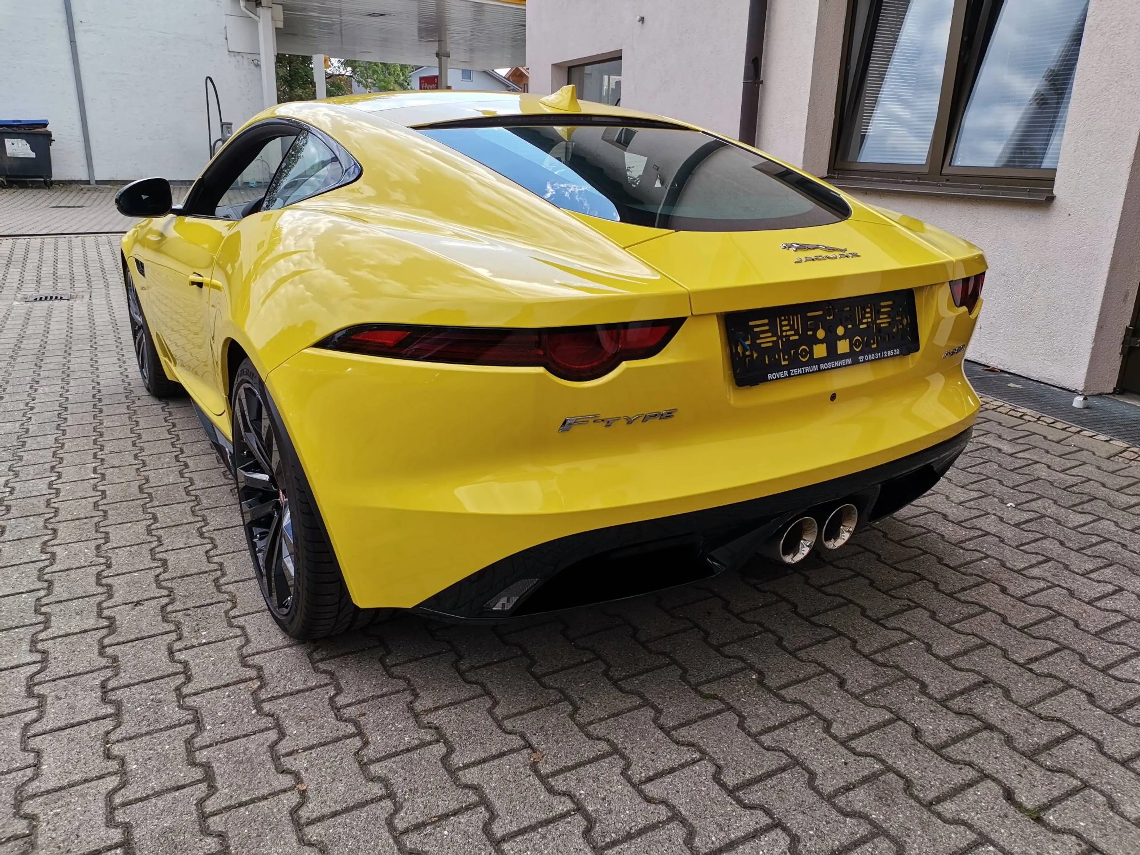 Jaguar F-Type Coupe Aut. R-Dynamic — photo 3