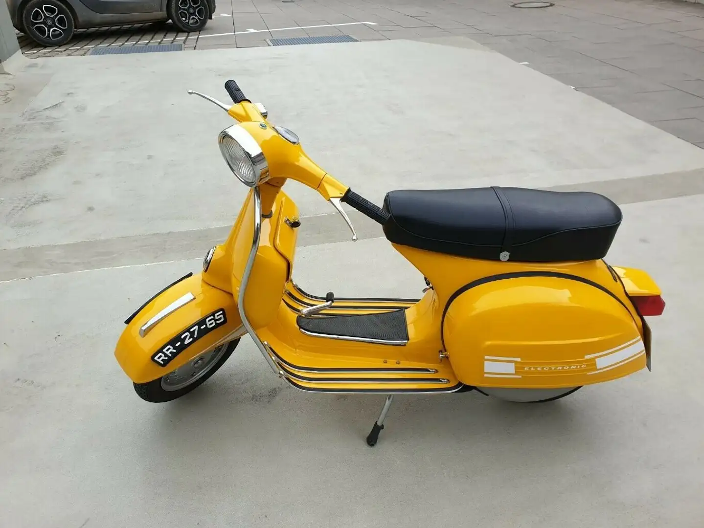 Vespa 200 Rally Giallo - 2