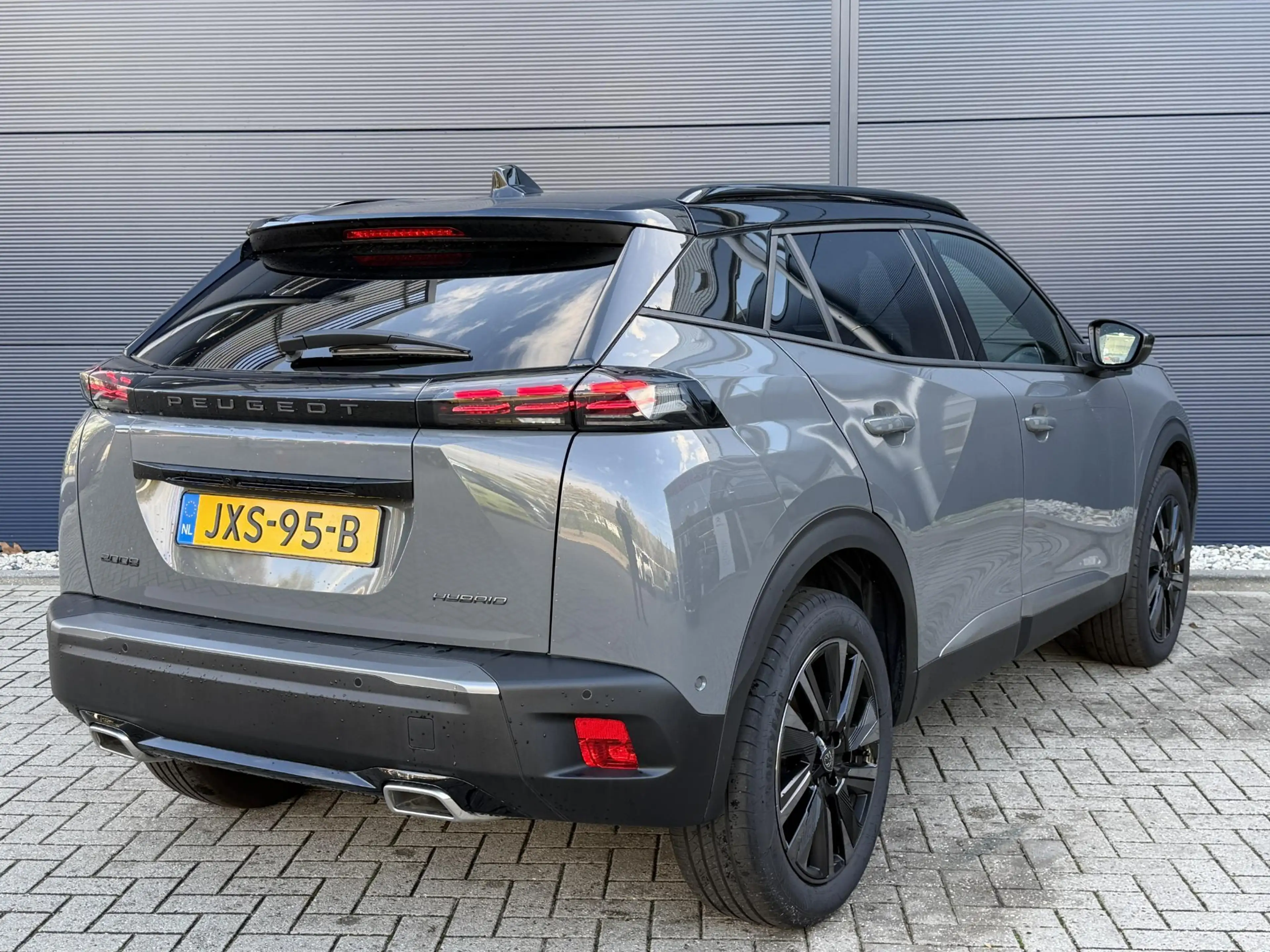 Peugeot 2008 1.2 Hybrid 145 GT | Navigatie | 360 camera | Apple — photo 6