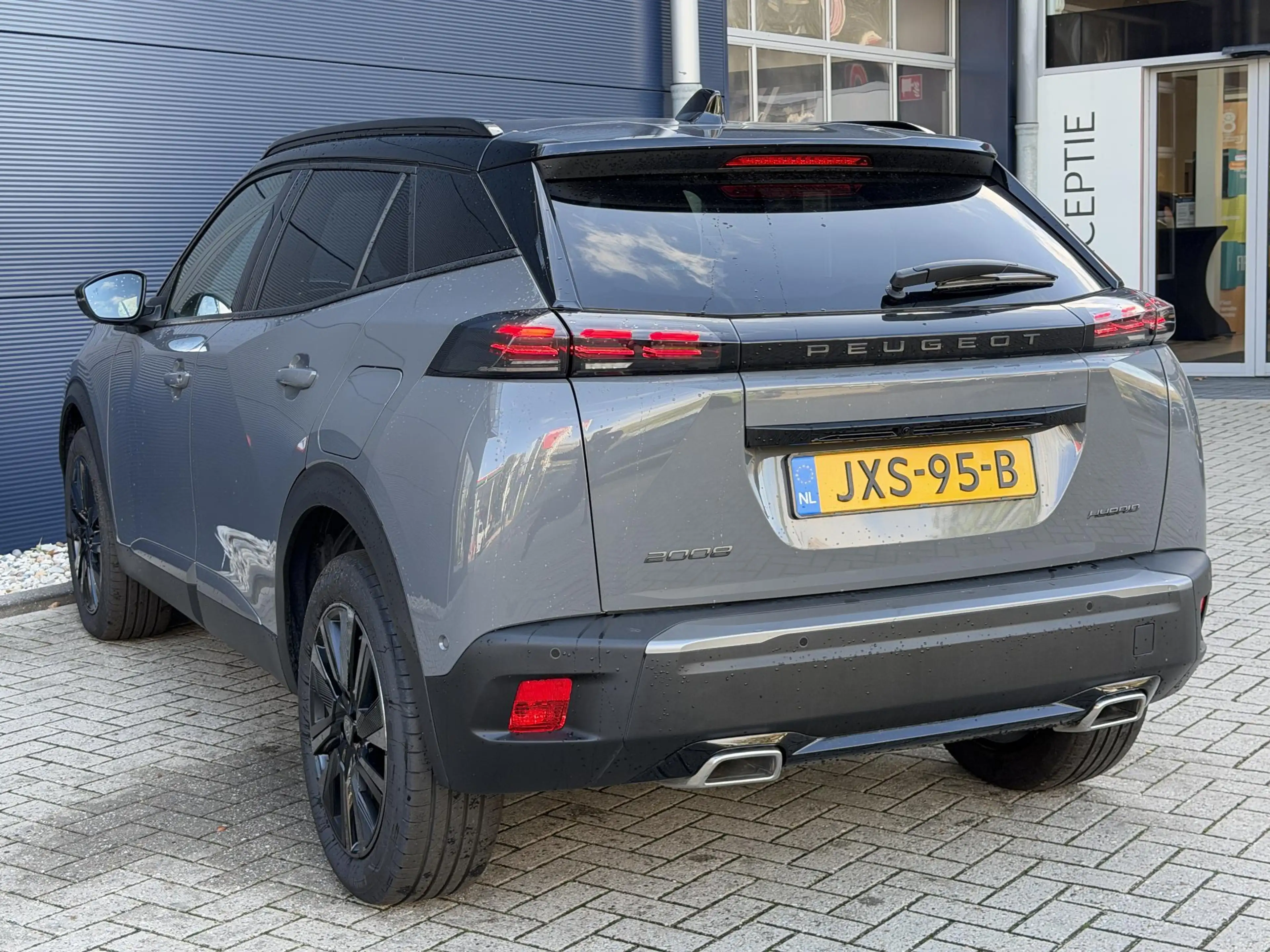 Peugeot 2008 1.2 Hybrid 145 GT | Navigatie | 360 camera | Apple — photo 4