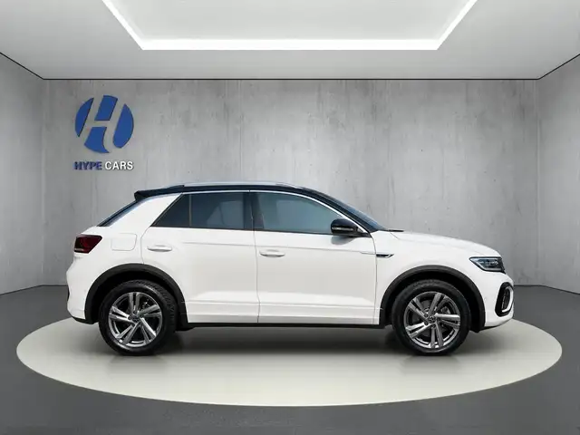 Volkswagen T-Roc view 7