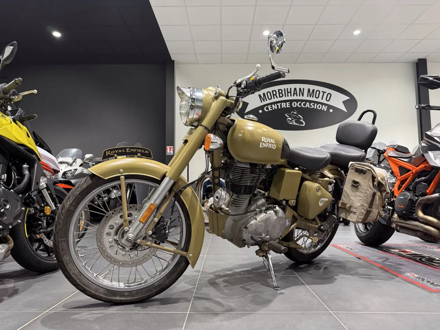 Royal Enfield Bullet 500 Maro - 1