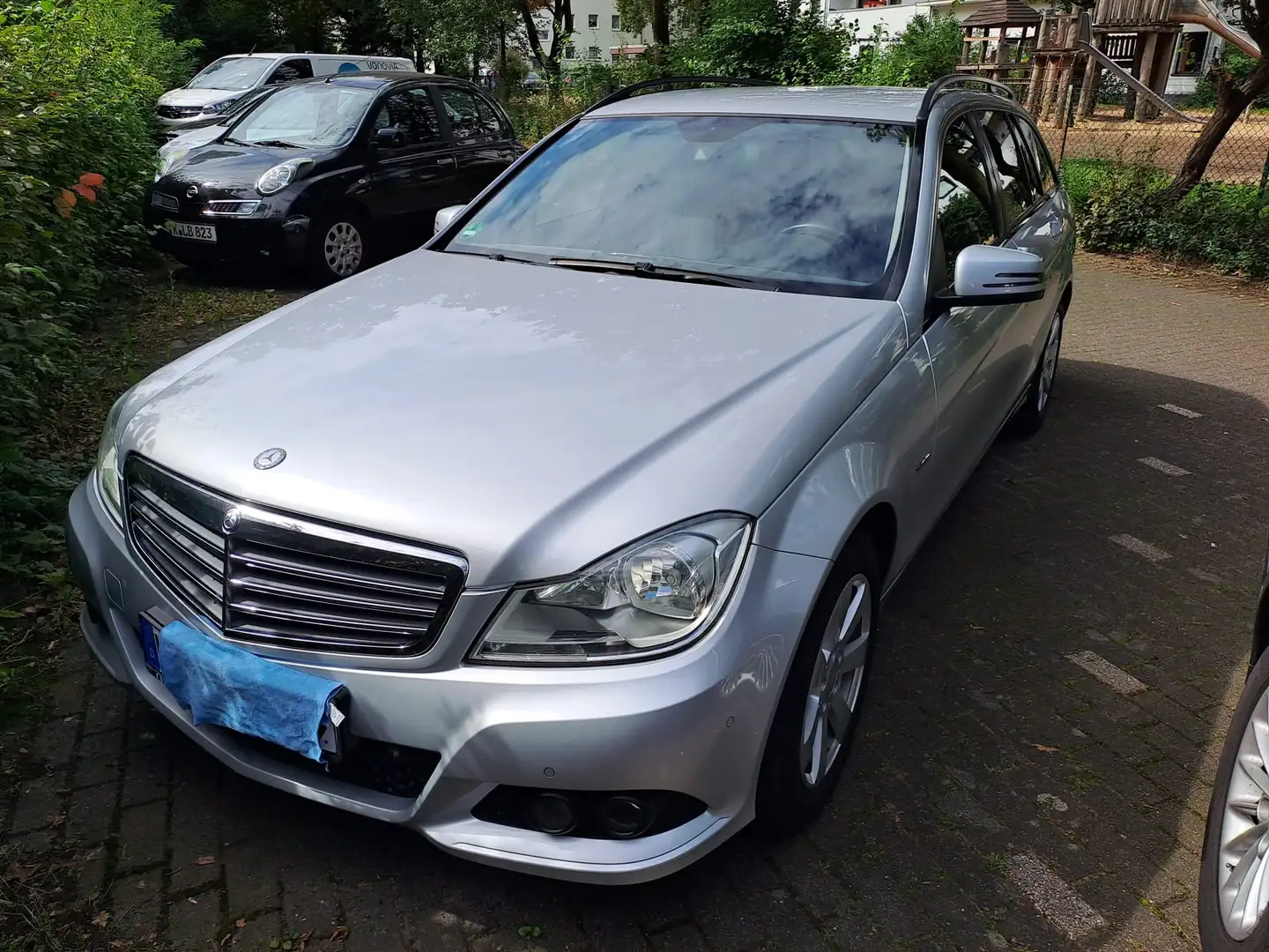 Mercedes-Benz C 200 C 200 T CDI DPF (BlueEFFICIENCY) Stříbrná - 1