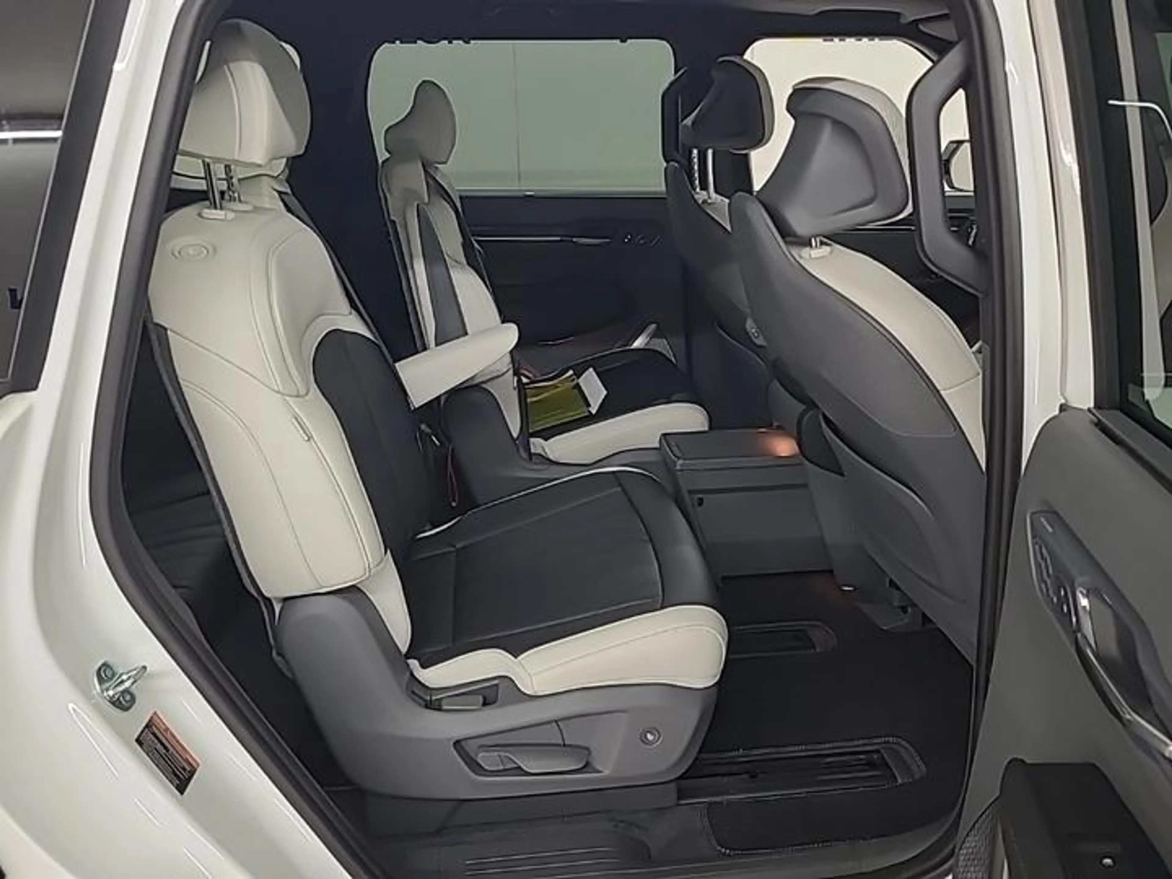 Kia EV9 GT-LINE AWD 6-PERS 99.8 kWh I 360° CAMERA I MERIDI — photo 6