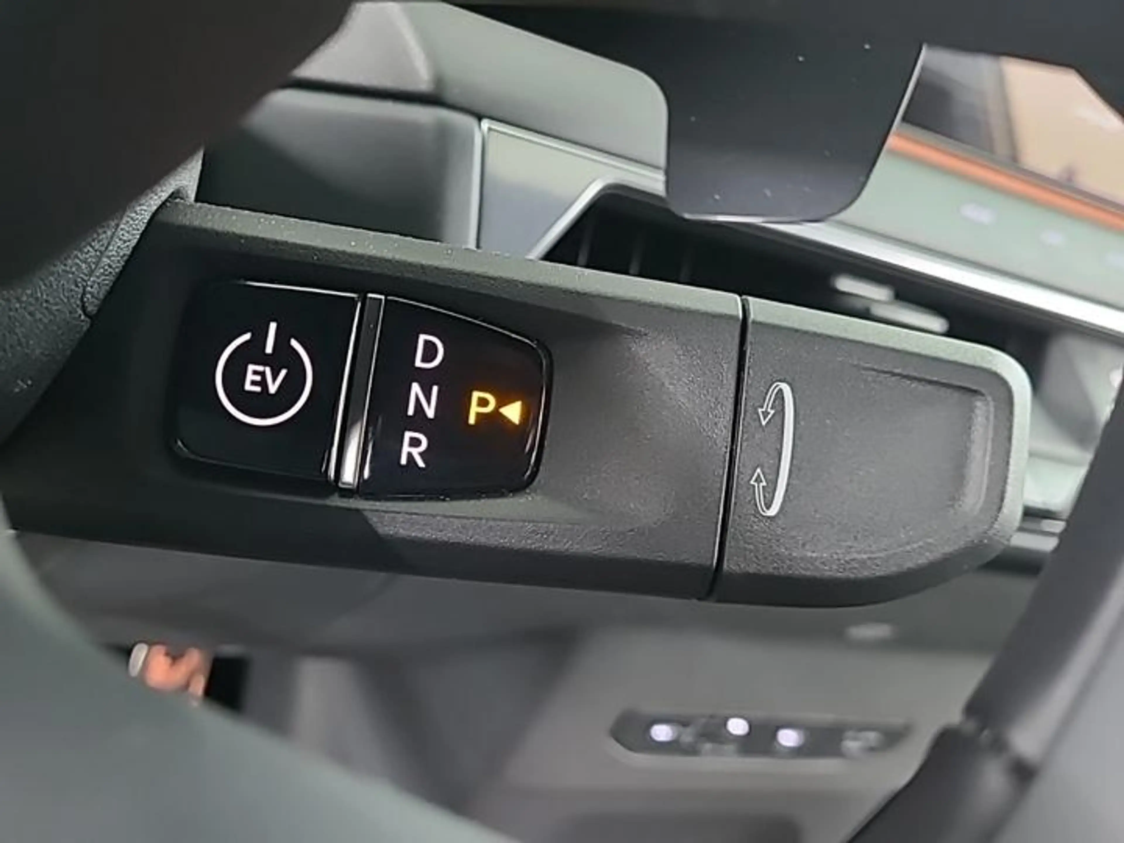 Kia EV9 GT-LINE AWD 6-PERS 99.8 kWh I 360° CAMERA I MERIDI — photo 12