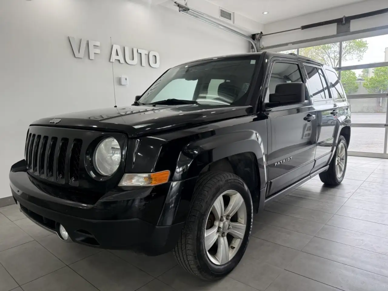 Jeep Patriot снимка Jeep Patriot