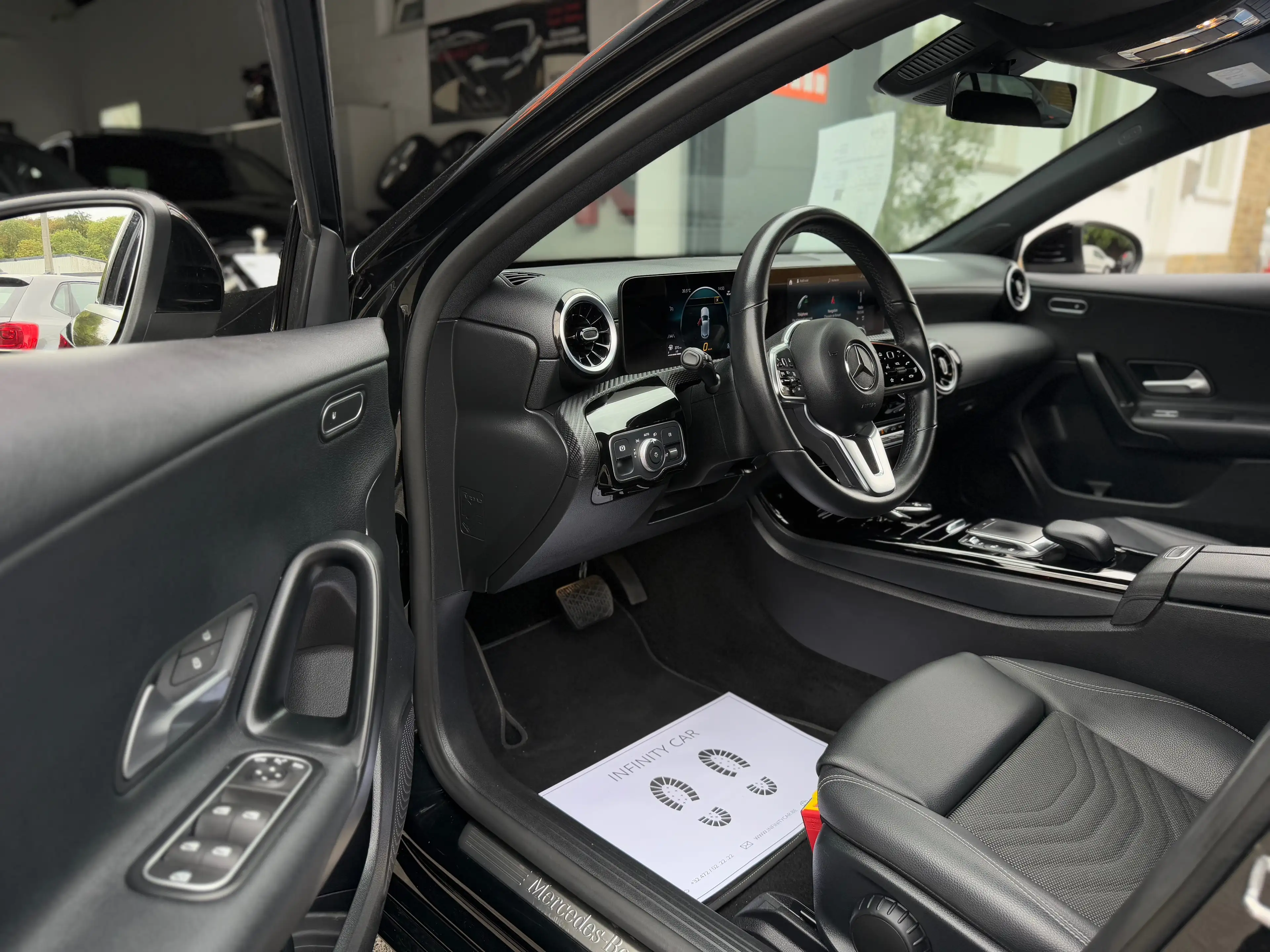 Mercedes-Benz A 180 A 180 d Business Line • Cuir •Chauffant •Xenon — photo 10