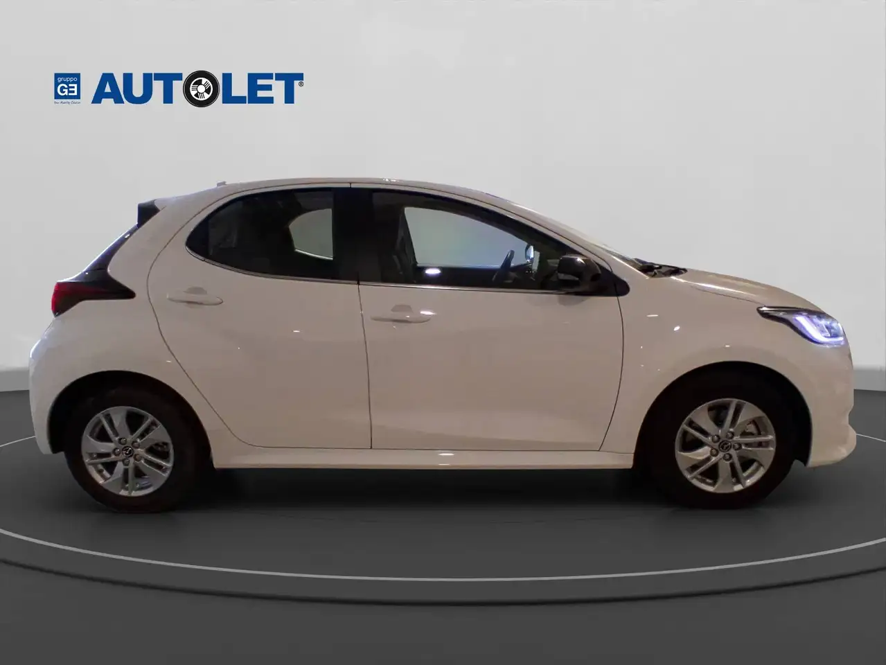 Mazda 2 IV 2022 1.5 vvt full hybrid electric Agile Comfort Pack e-cvt, миниатюра 4