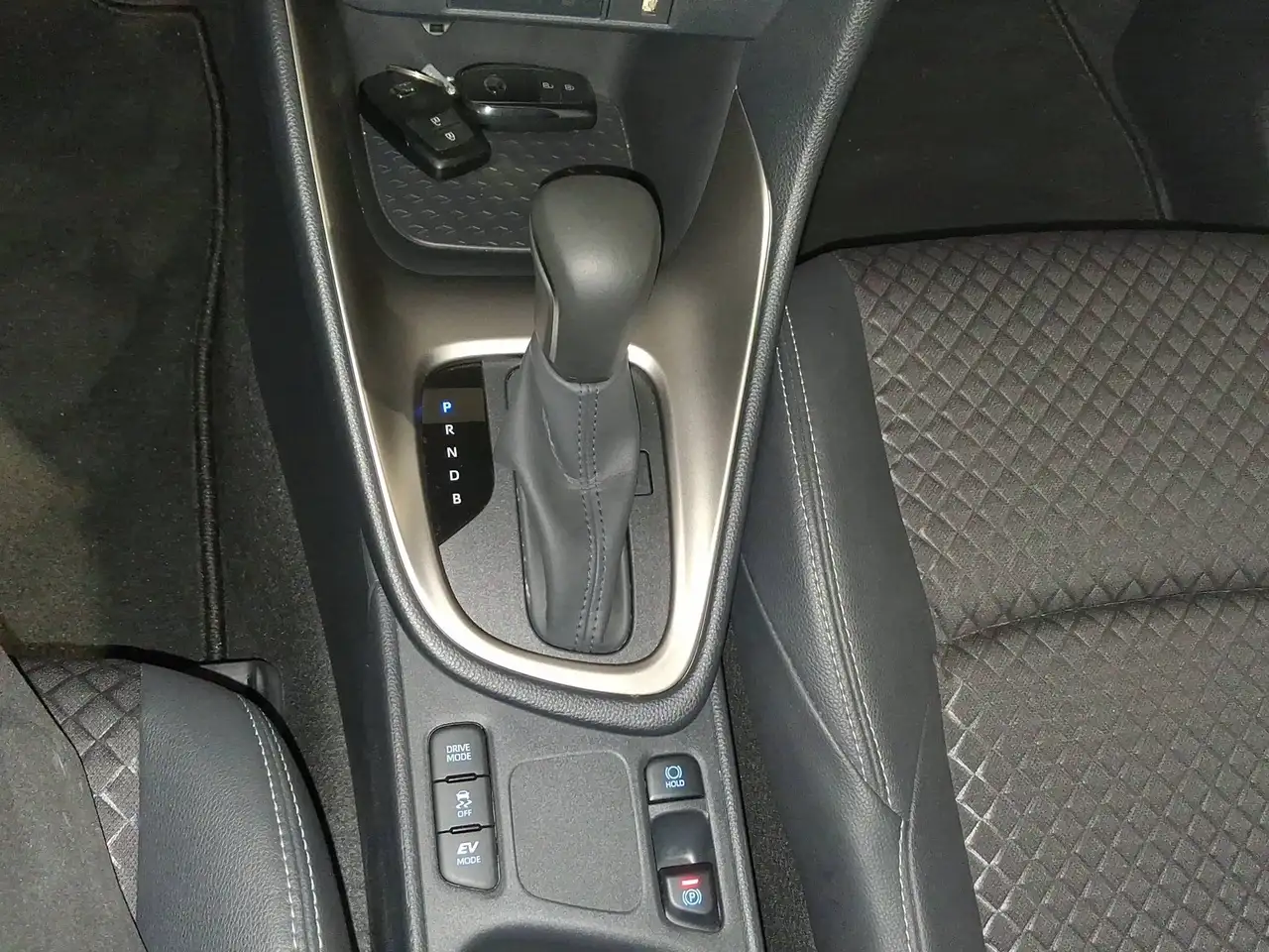 Mazda 2 IV 2022 1.5 vvt full hybrid electric Agile Comfort Pack e-cvt, миниатюра 16