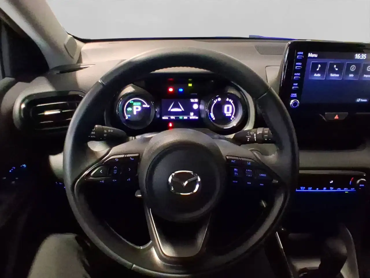 Mazda 2 IV 2022 1.5 vvt full hybrid electric Agile Comfort Pack e-cvt, миниатюра 14