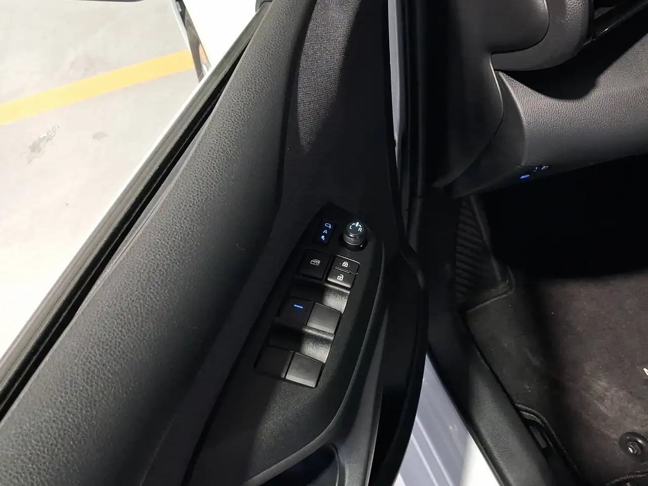 Mazda 2 IV 2022 1.5 vvt full hybrid electric Agile Comfort Pack e-cvt, миниатюра 12