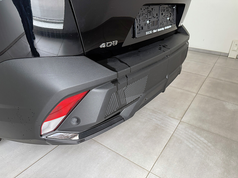Peugeot 408 Hybrid 145 e-DCS6 GT — photo 6