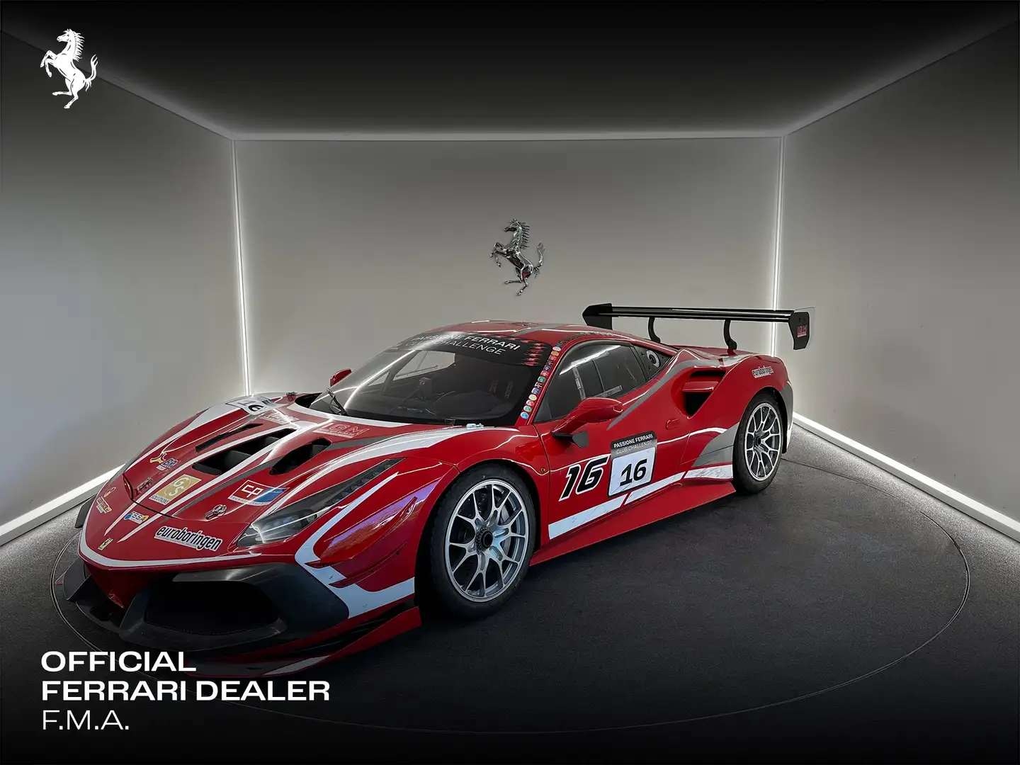 Ferrari 488 Challenge EVO Piros - 1
