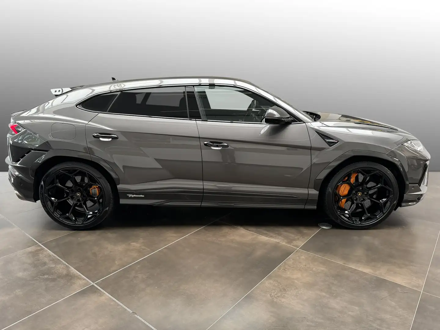 Lamborghini Urus Performante MY 23| Lamborghini Nürnberg Grijs - 2