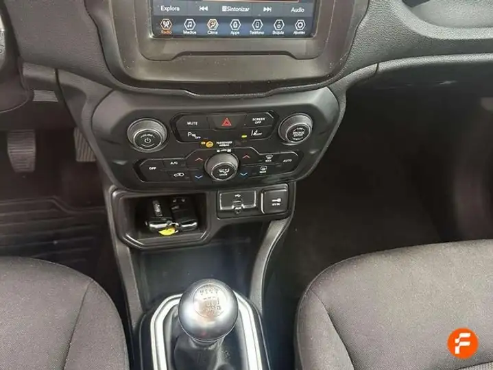Jeep Renegade Longitude 1.0 MT6 4x2 2022, foto 13