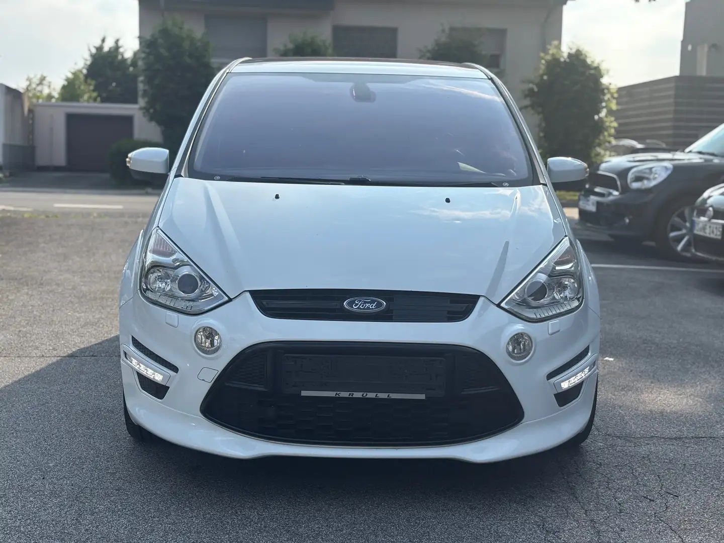 Ford S-Max Titanium S/NAVI/AHK/PANORAMA/AUTOMATIK/KLIMA Weiß - 2