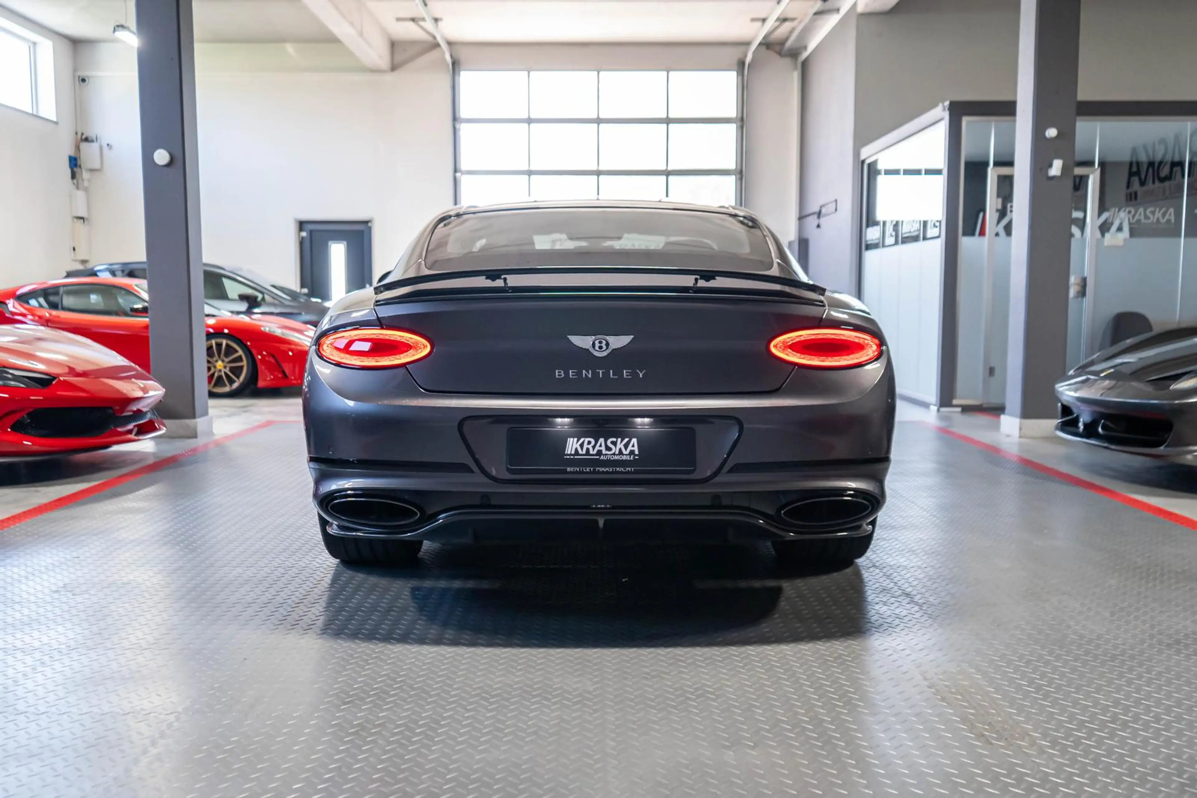 Bentley Continental Speed 6.0 W12 | B&O PANO MASSAGE — photo 8