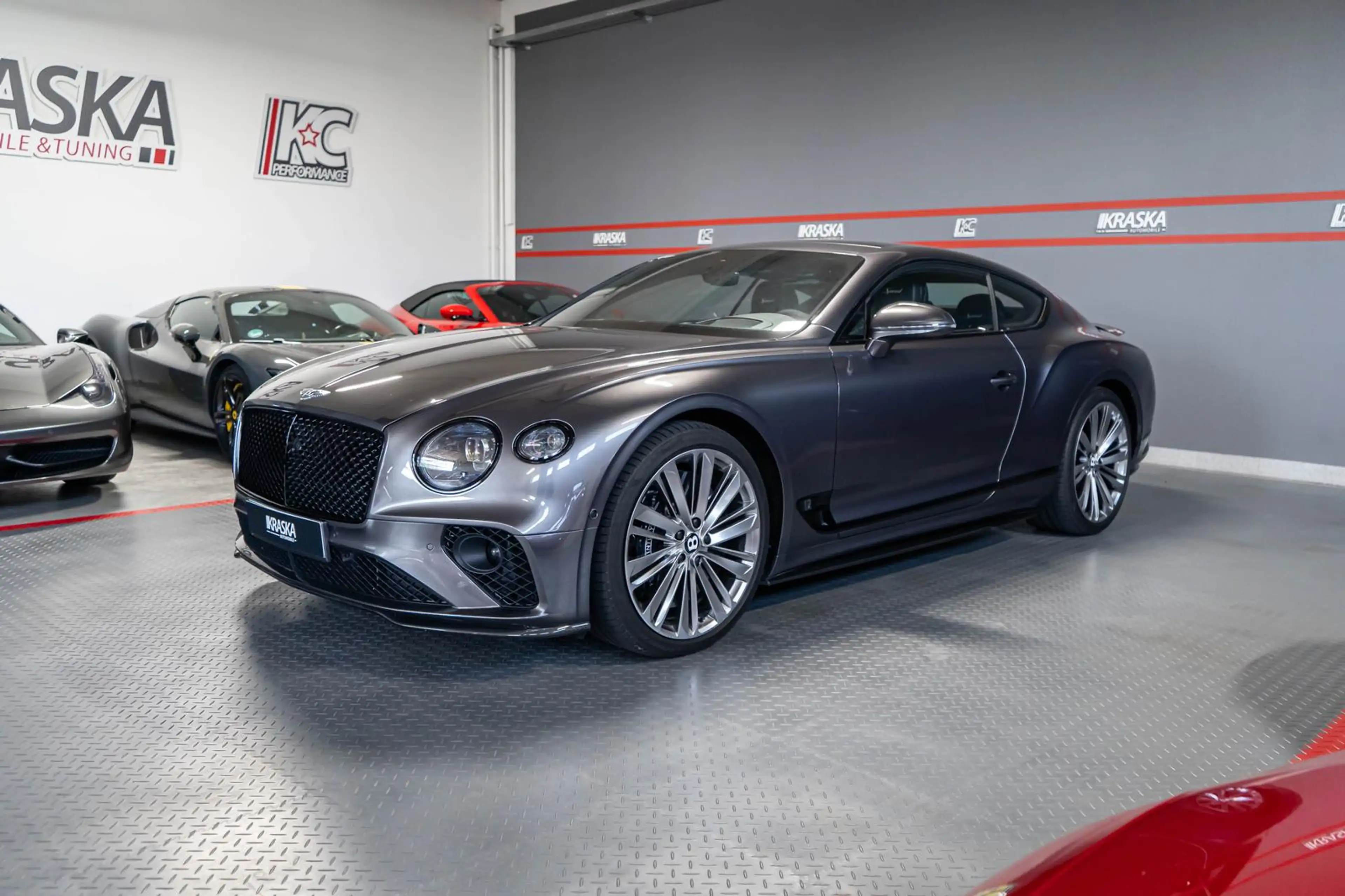 Bentley Continental Speed 6.0 W12 | B&O PANO MASSAGE — photo 3