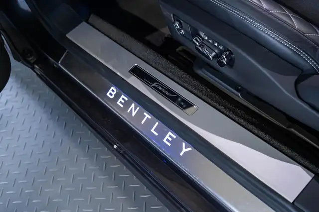 Bentley Continental view 11