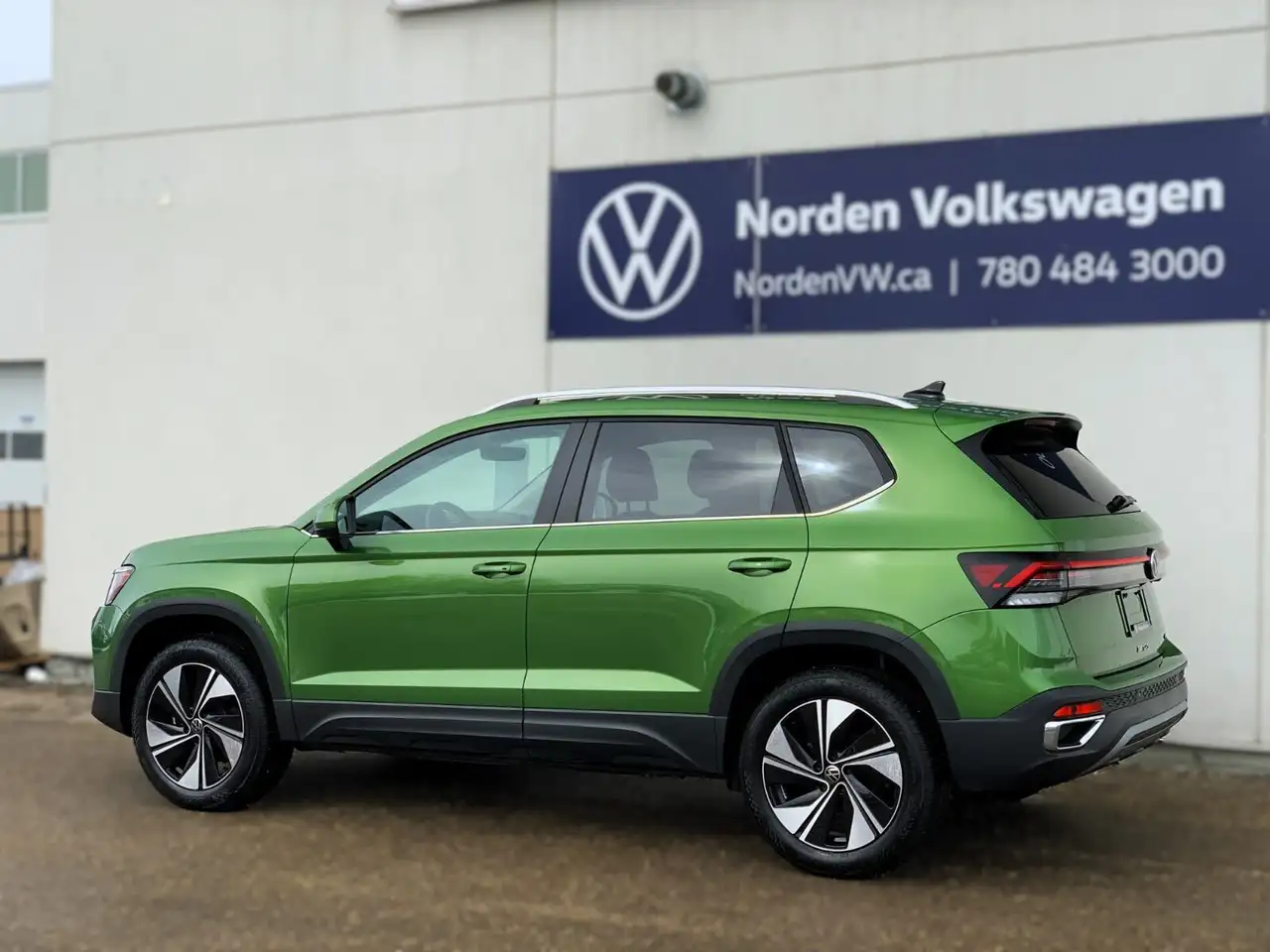 Volkswagen Taos снимка Volkswagen Taos
