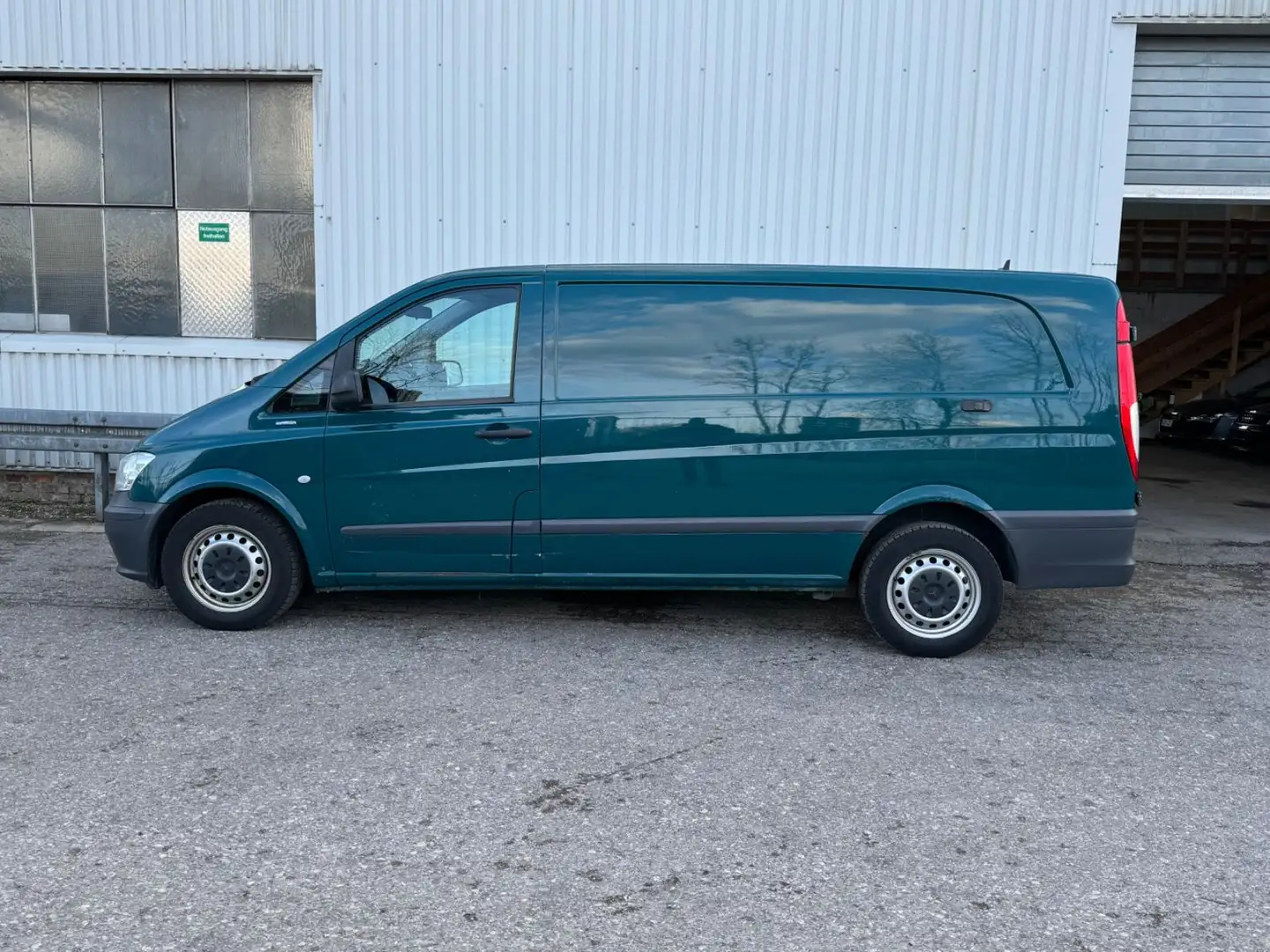 Mercedes-Benz Vito Kasten*Aut*122 CDI*extralang* Grün - 2