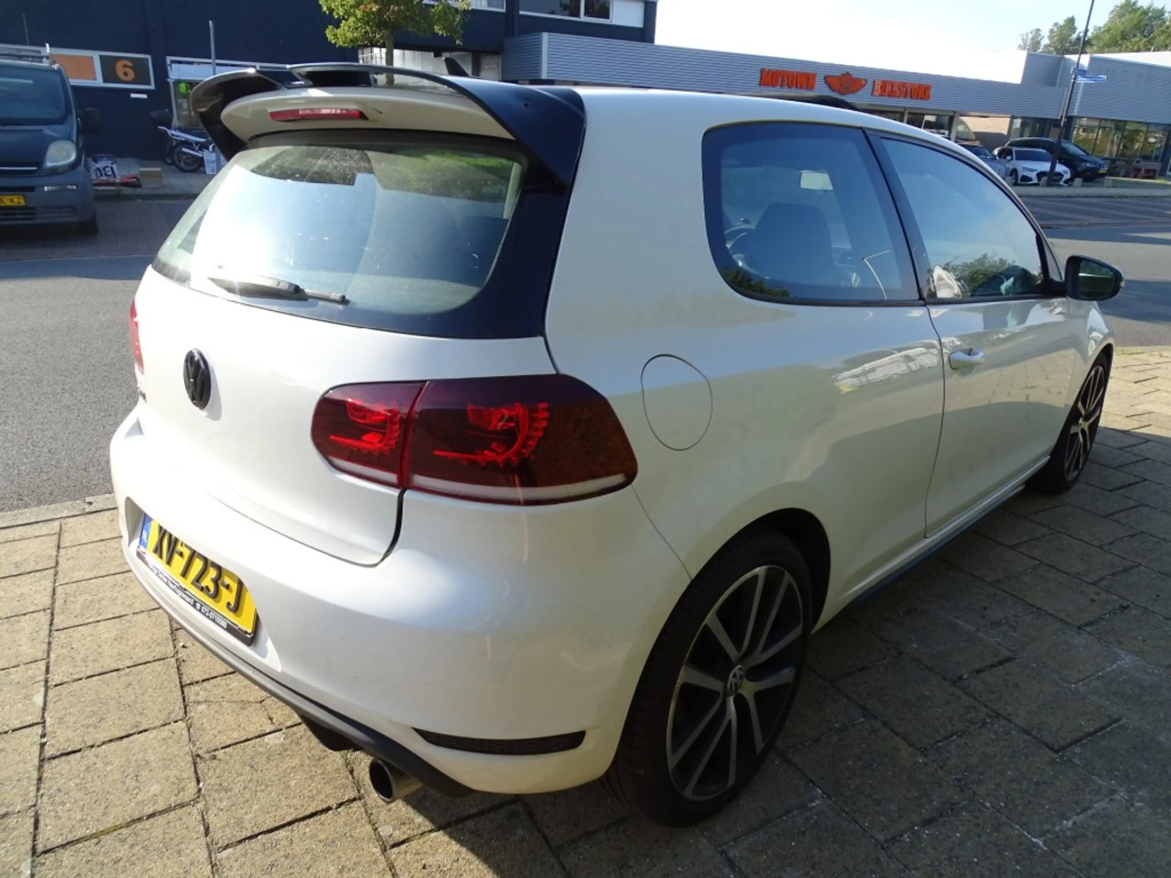 Volkswagen Golf GTI 2.0 GTI EDITION - Panodak - Blth - Motor Monitor - — photo 4