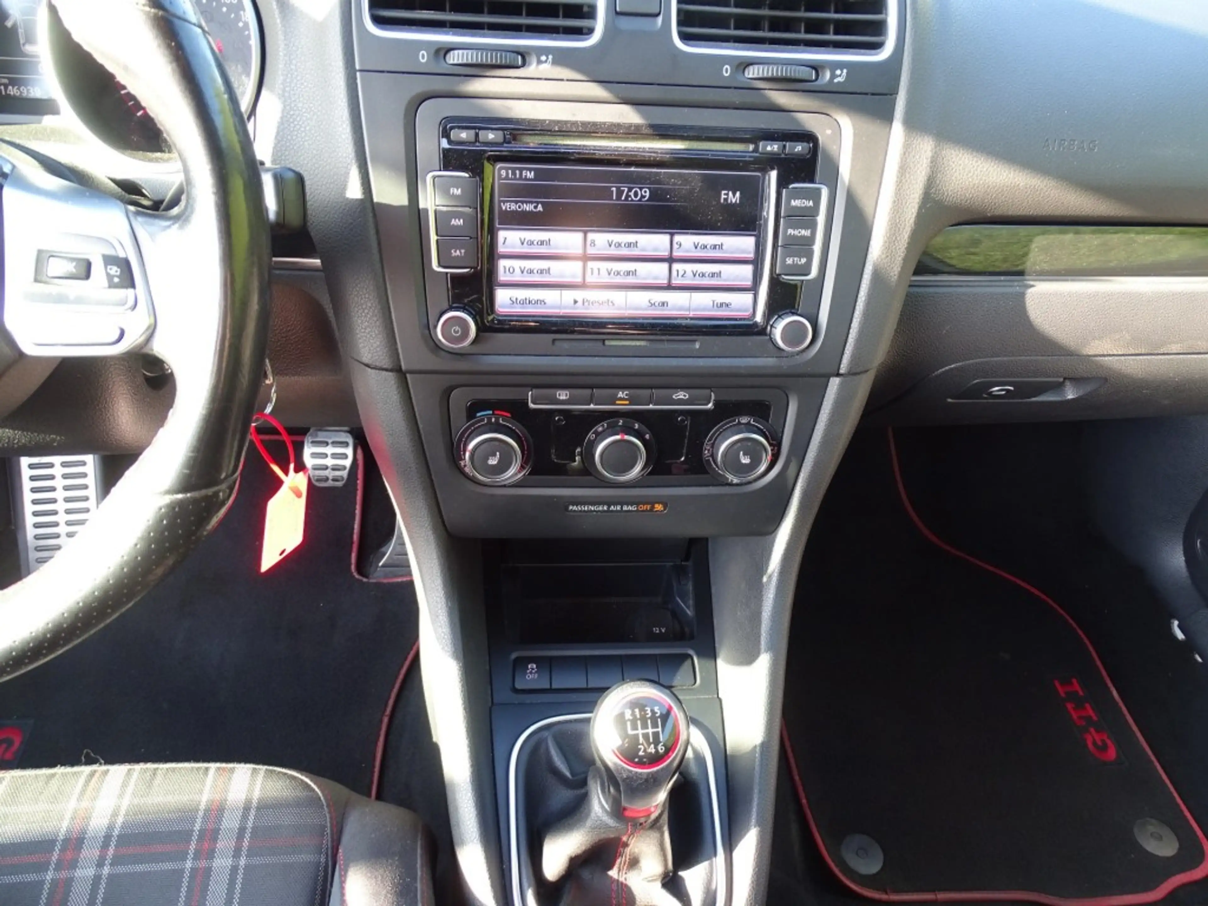Volkswagen Golf GTI 2.0 GTI EDITION - Panodak - Blth - Motor Monitor - — photo 10