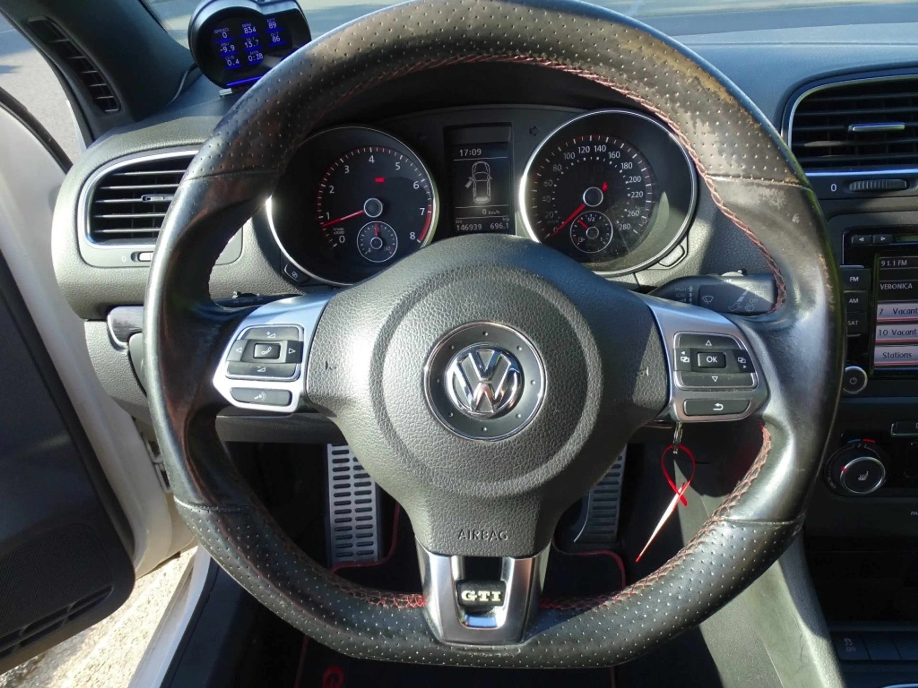 Volkswagen Golf GTI 2.0 GTI EDITION - Panodak - Blth - Motor Monitor - — photo 8