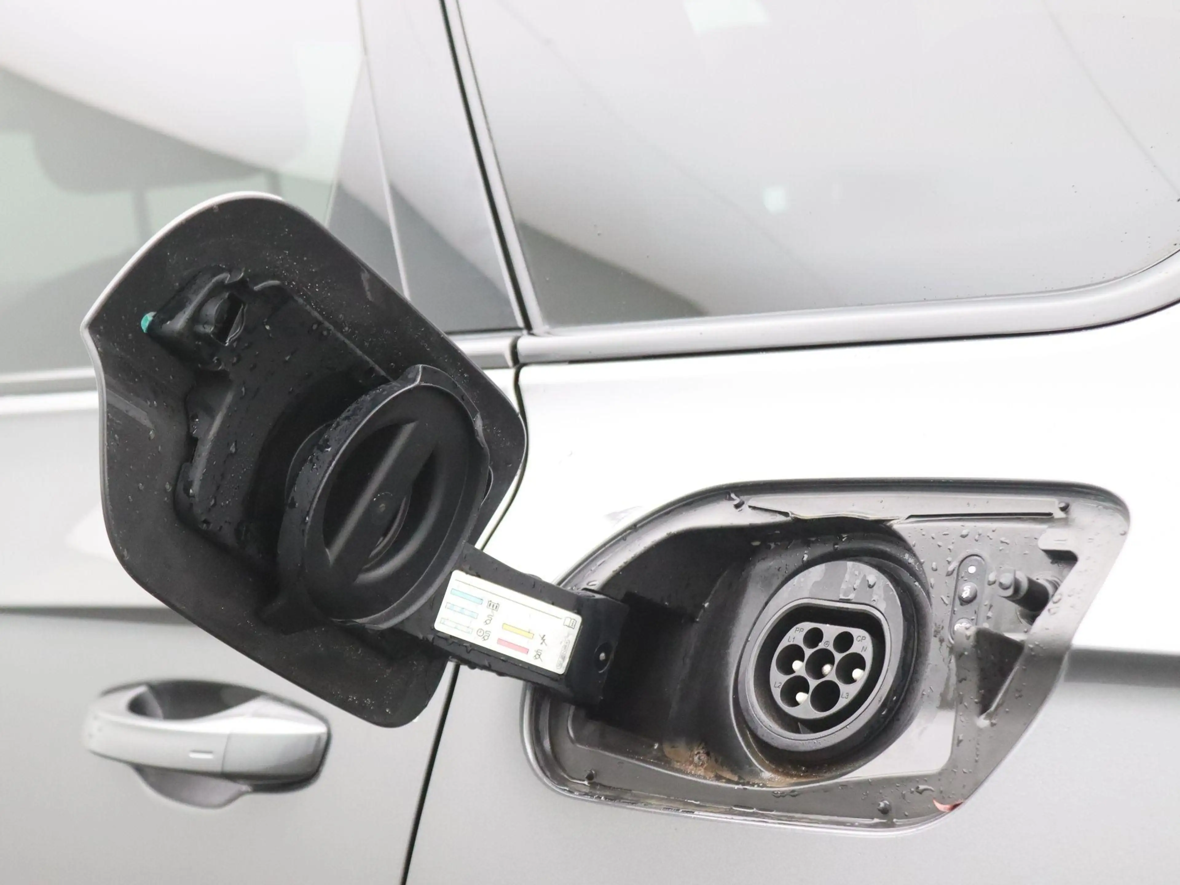 Volkswagen Touareg 3.0 TSi eHybrid 4MOTION R 462PK Aut. SOH 86%, Pano — photo 50