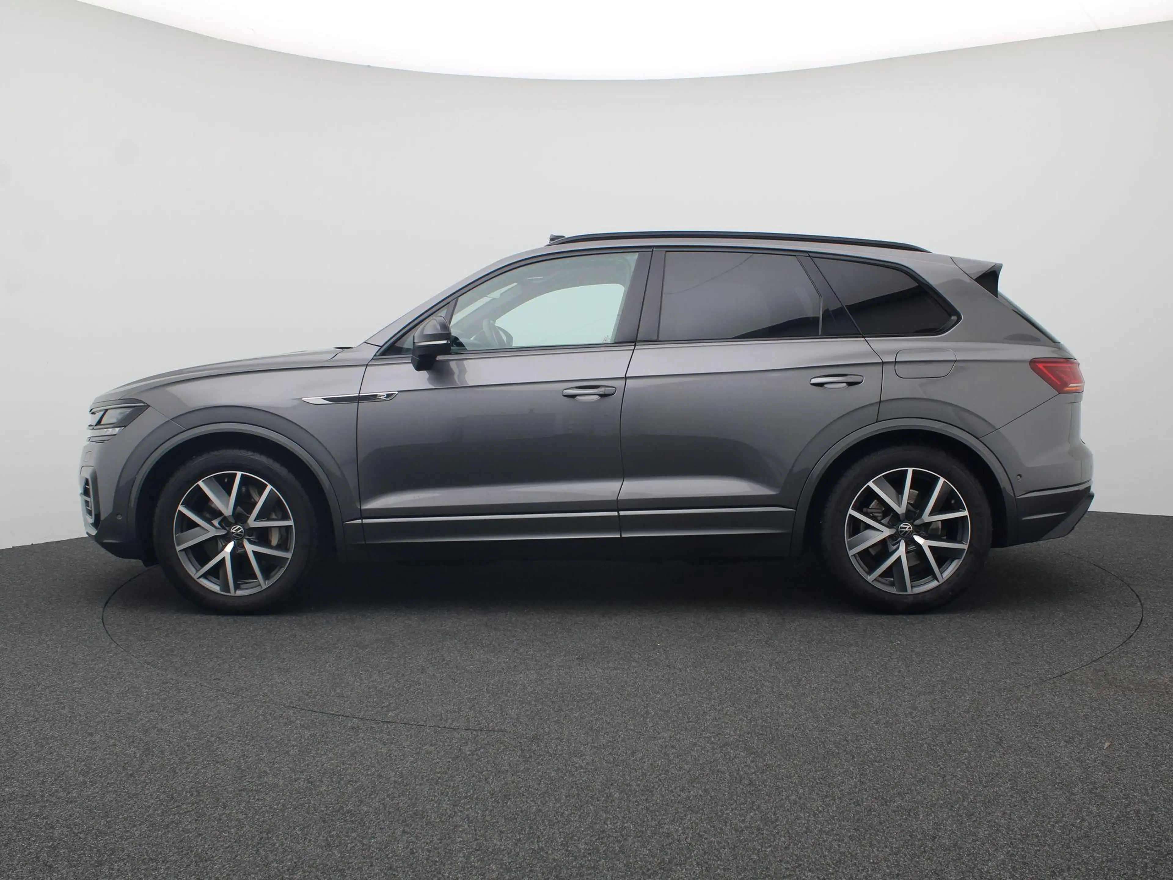 Volkswagen Touareg 3.0 TSi eHybrid 4MOTION R 462PK Aut. SOH 86%, Pano — photo 2