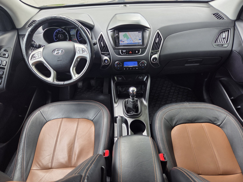 Hyundai iX35 1.6i GDI Pro/TERKHAK/NAVI/CAMERA — photo 2