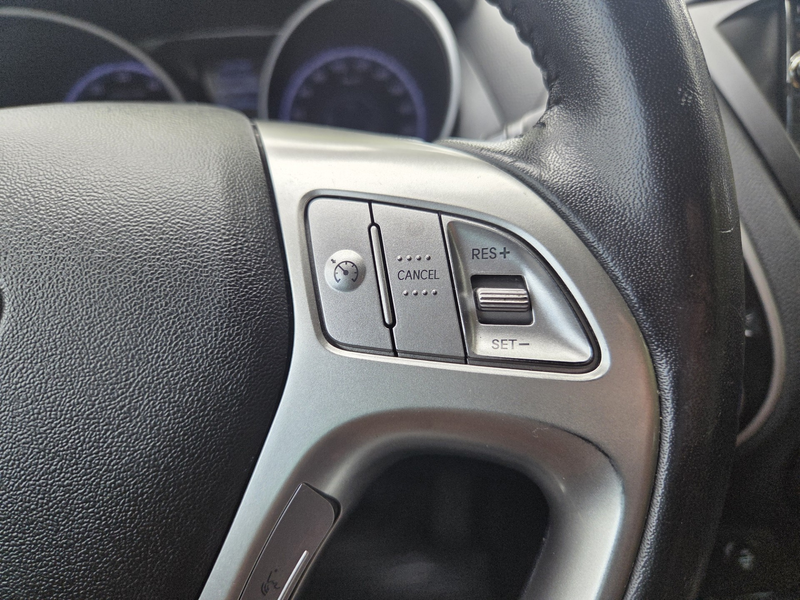 Hyundai iX35 1.6i GDI Pro/TERKHAK/NAVI/CAMERA — photo 14