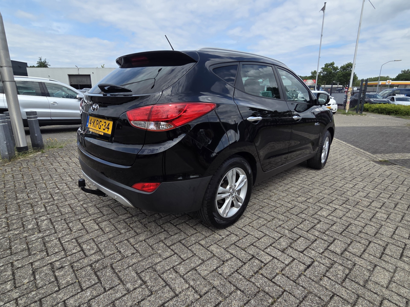 Hyundai iX35 1.6i GDI Pro/TERKHAK/NAVI/CAMERA — photo 6