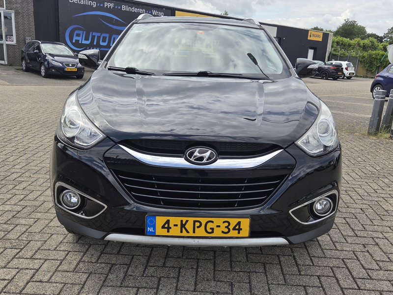 Hyundai iX35 1.6i GDI Pro/TERKHAK/NAVI/CAMERA — photo 4