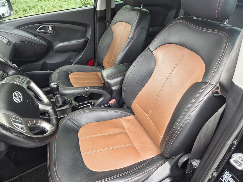 Hyundai iX35 1.6i GDI Pro/TERKHAK/NAVI/CAMERA — photo 9