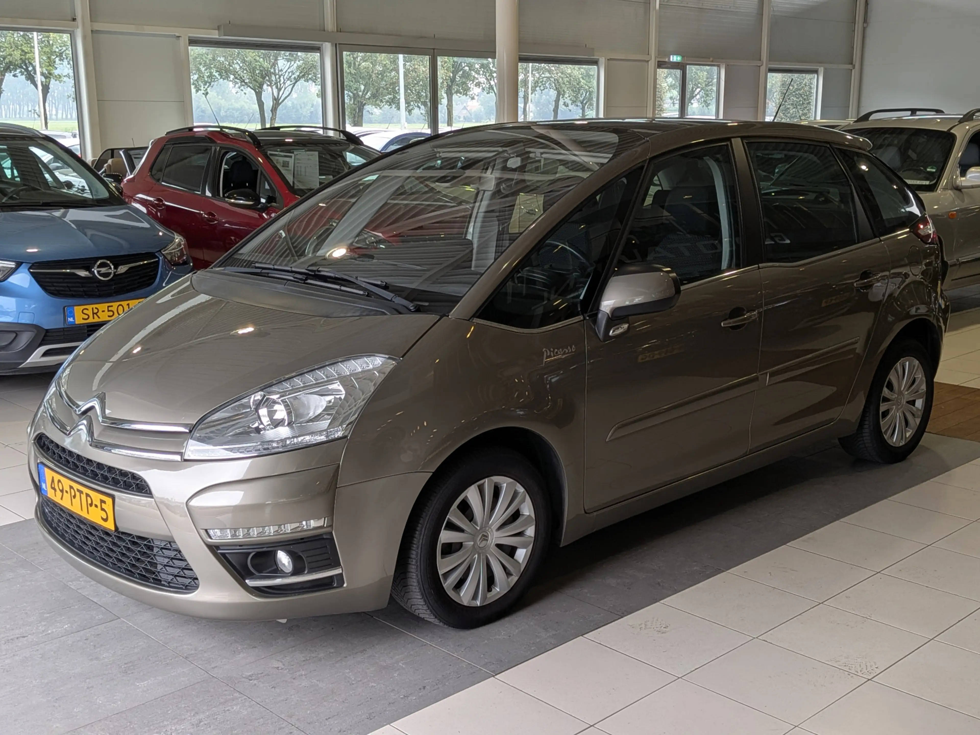 Citroen C4 Picasso 1.6 THP Tendance EGS Automaat, Panoramadak, Airco — photo 2
