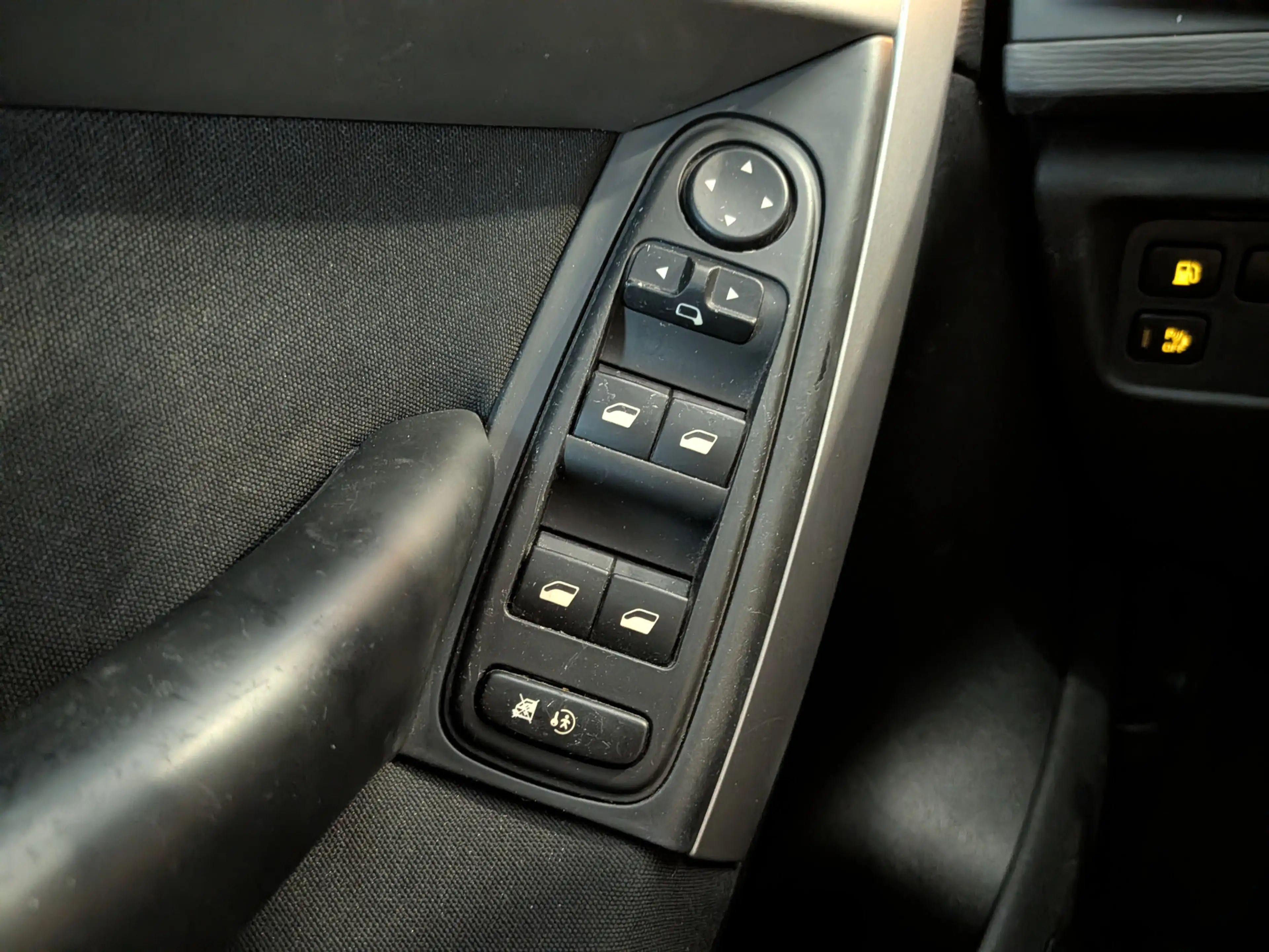 Citroen C4 Picasso 1.6 THP Tendance EGS Automaat, Panoramadak, Airco — photo 24