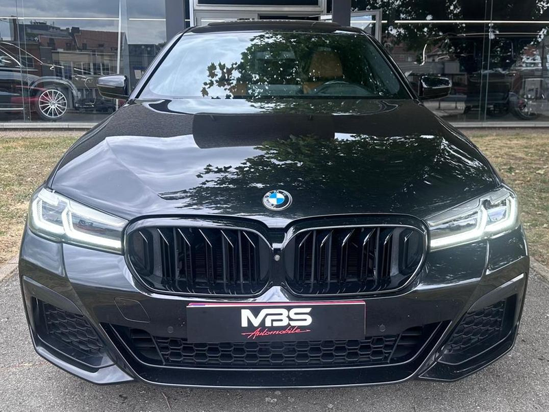 BMW 520 *D PACK M * LED* CAMERA* TOIT OUVRANT* RADAR AV/AR* — photo 4