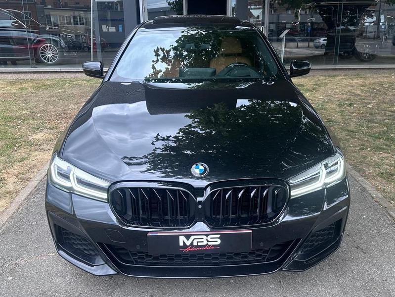 BMW 520 *D PACK M * LED* CAMERA* TOIT OUVRANT* RADAR AV/AR* — photo 5