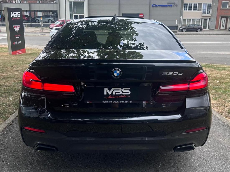 BMW 520 *D PACK M * LED* CAMERA* TOIT OUVRANT* RADAR AV/AR* — photo 10