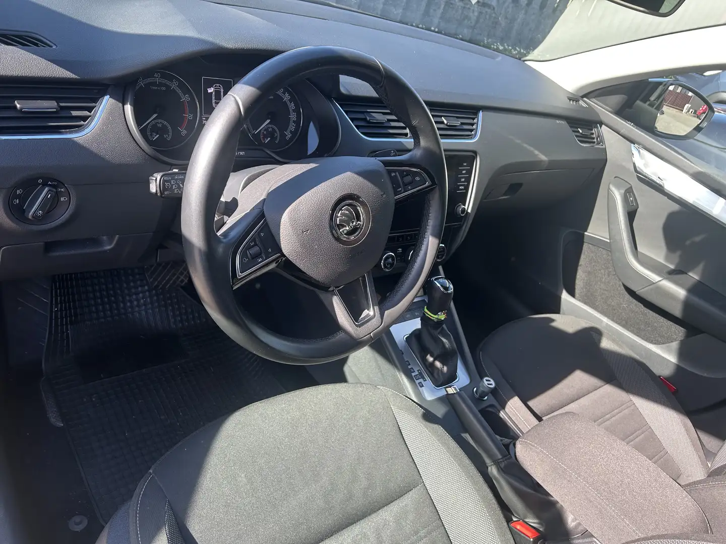 Skoda Octavia Wagon 1.5tsi g-tec Executive 131cv dsg - 2