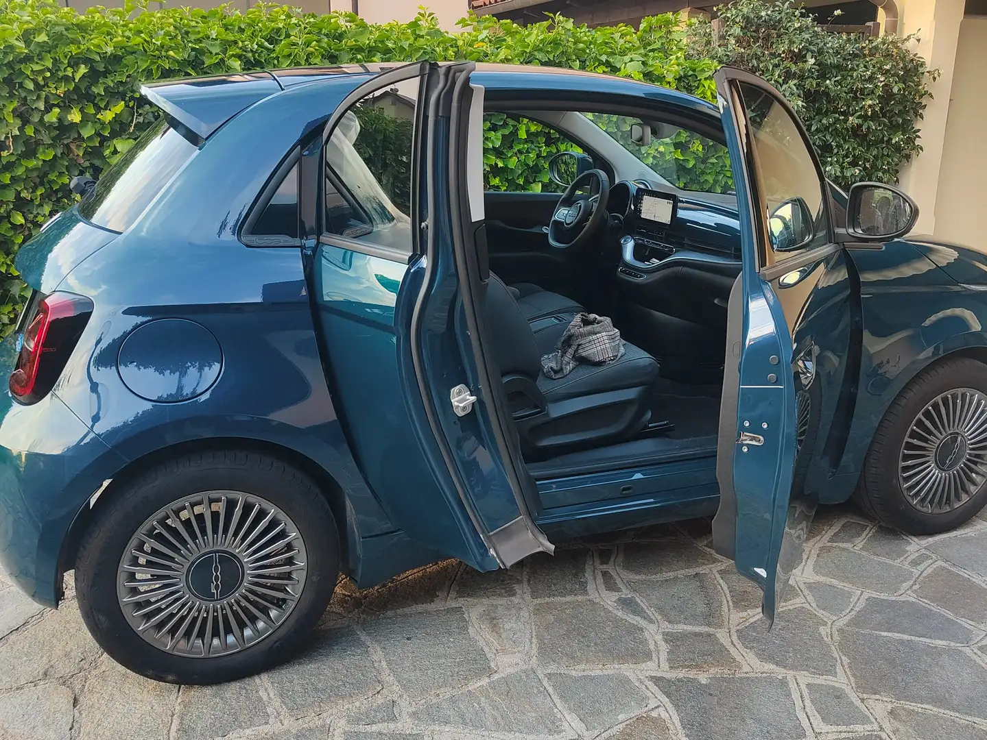 Fiat 500e 500e 3+13+1 42 kWh Icon Verde - 2