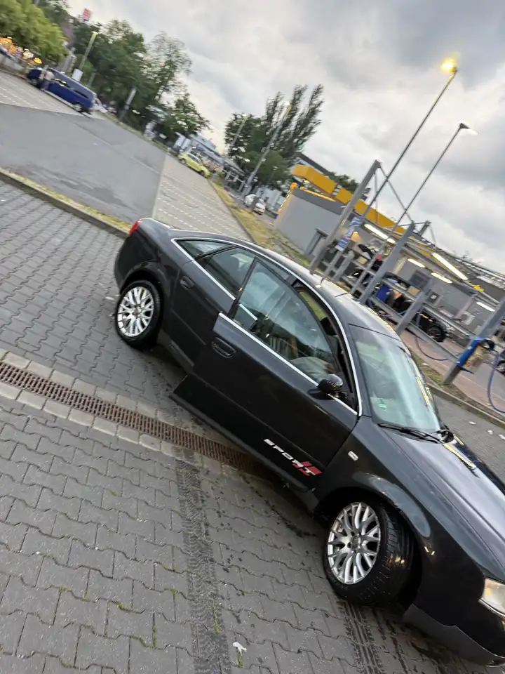 Audi A6 2.4 Motor, foto 2