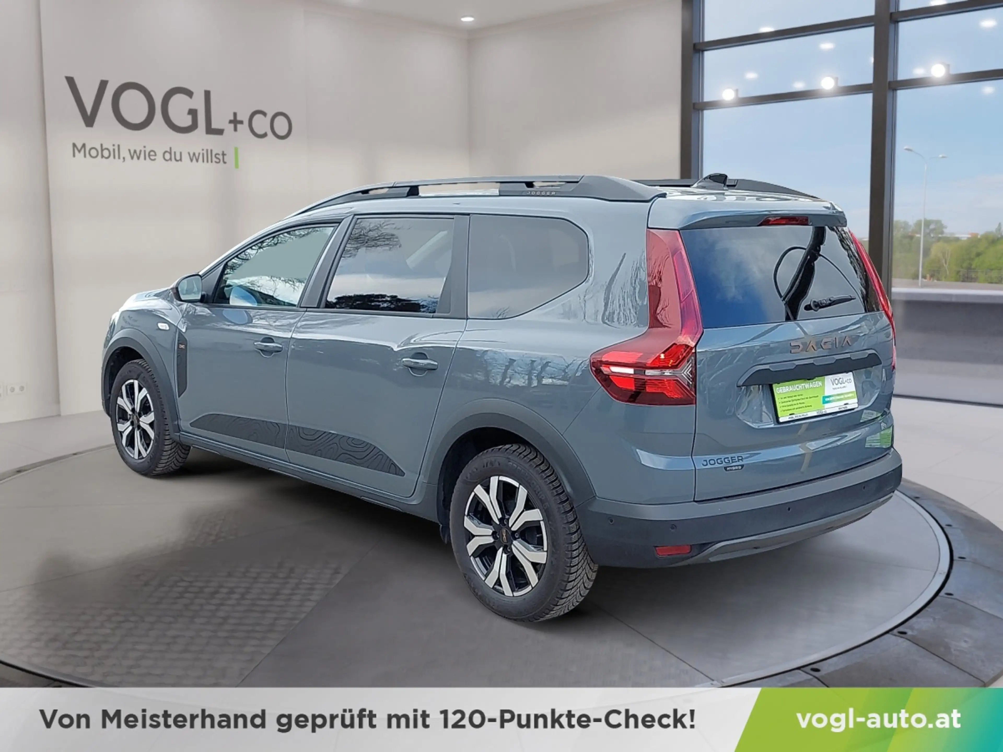 Dacia Jogger Extreme Hybrid 140 5-sitzig — photo 3