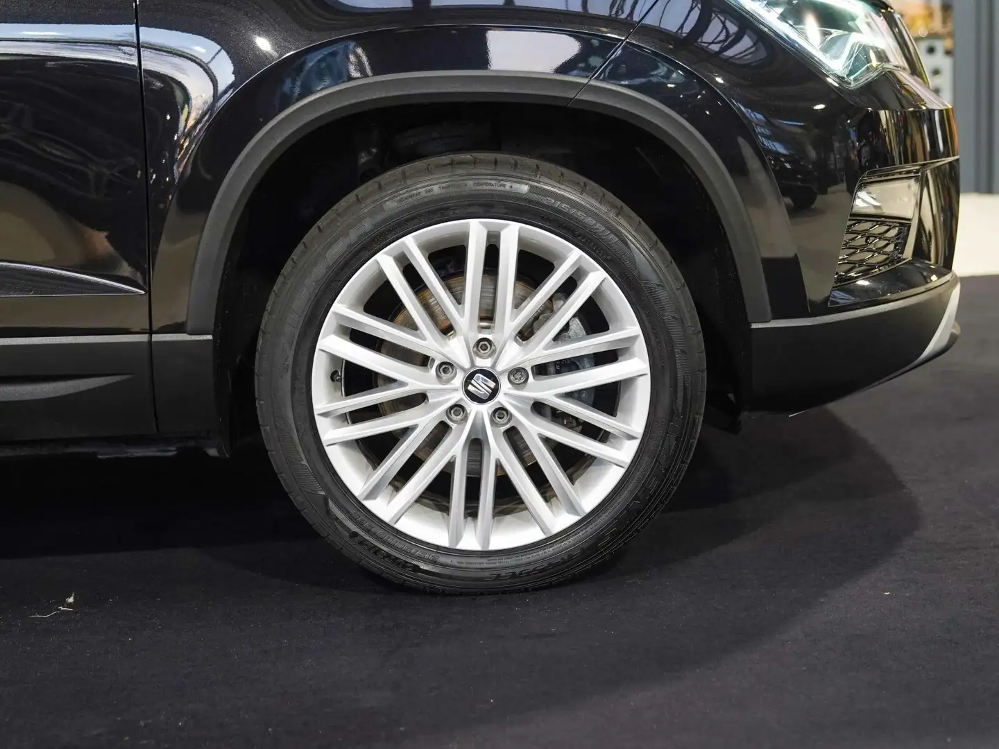 SEAT Ateca Ateca 1.4 TSI Xcellence Navigation Rückfahrkamer Schwarz - 2