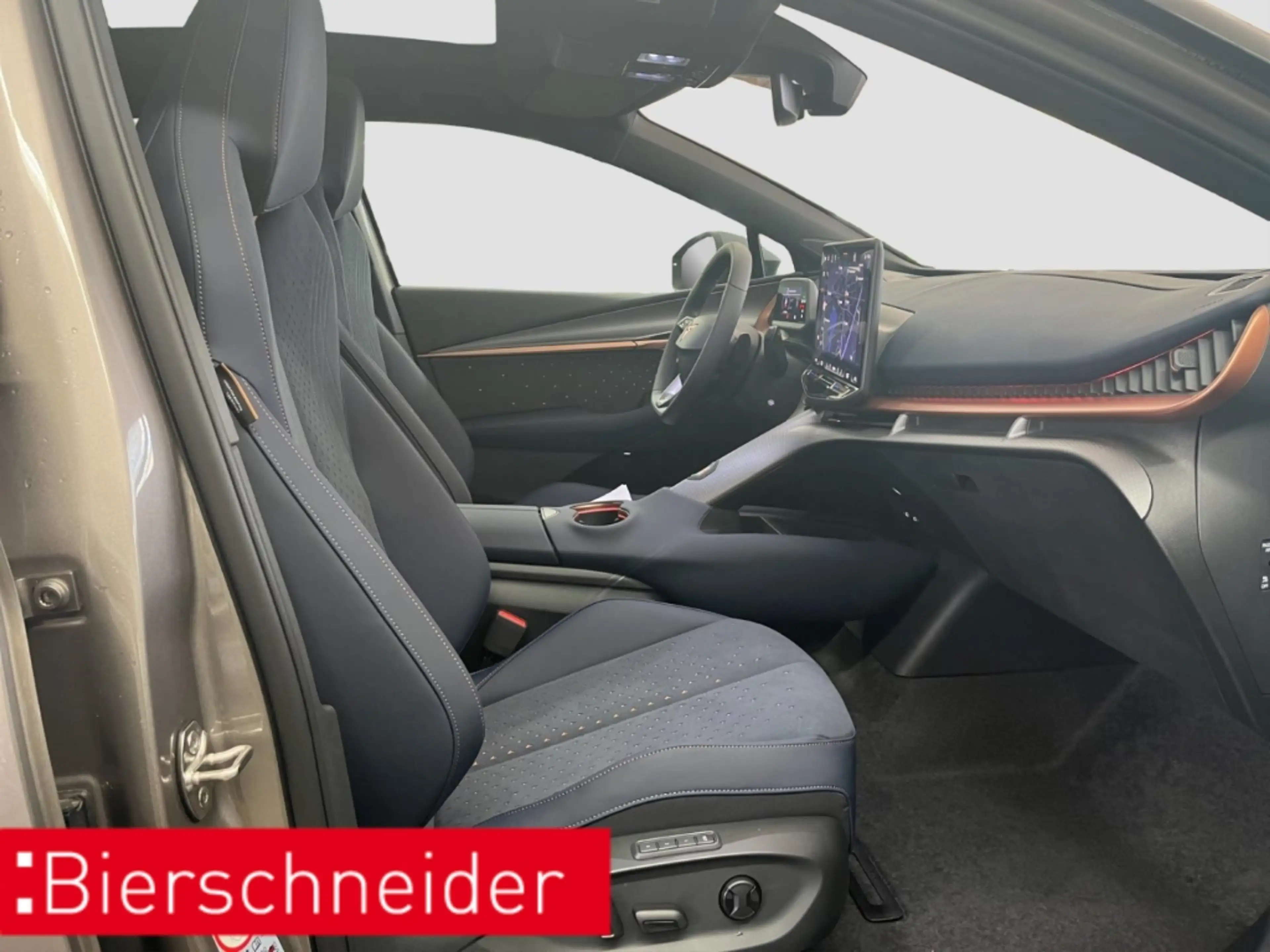 CUPRA Tavascan 77kWh Adrenaline P. PANO TOP-VIEW NAVI — photo 14