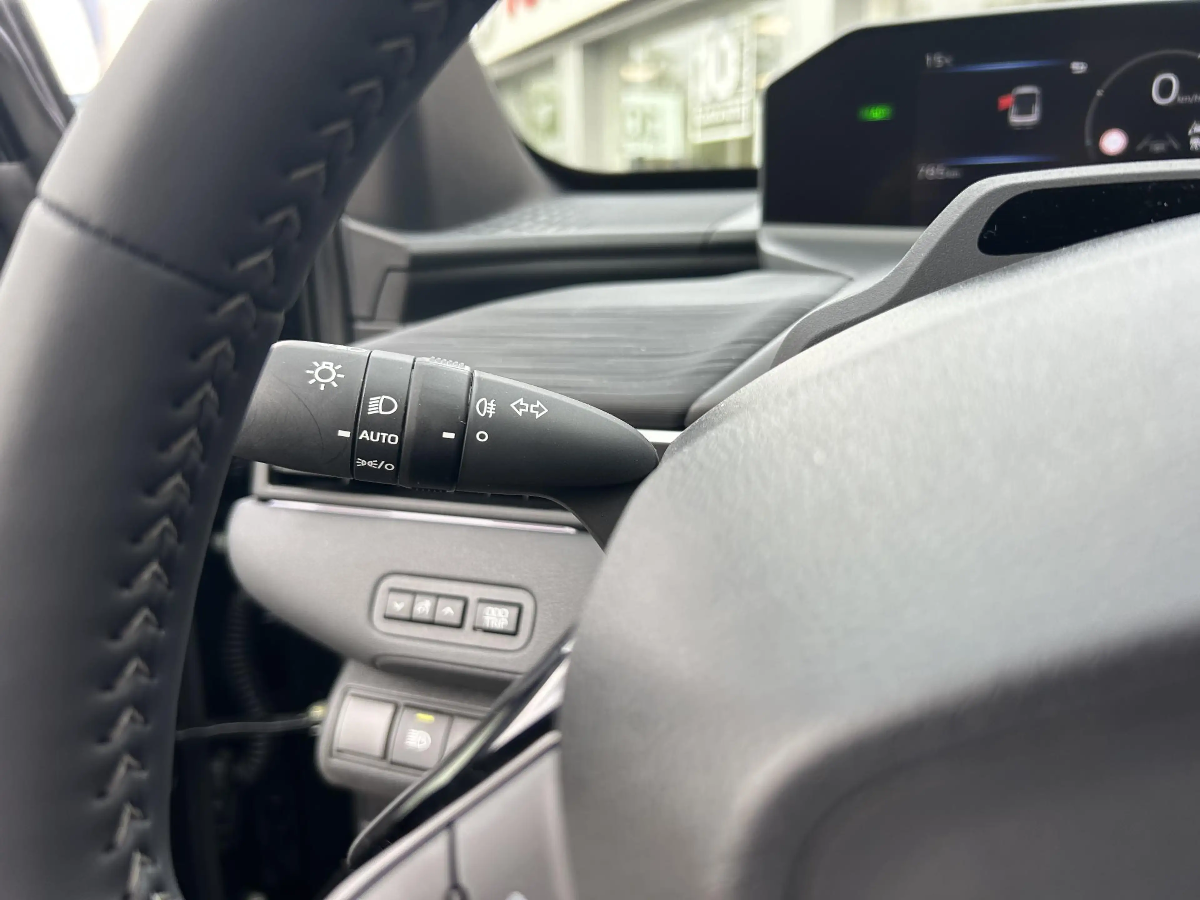 Toyota C-HR+ First Edition 77 kWh — photo 15