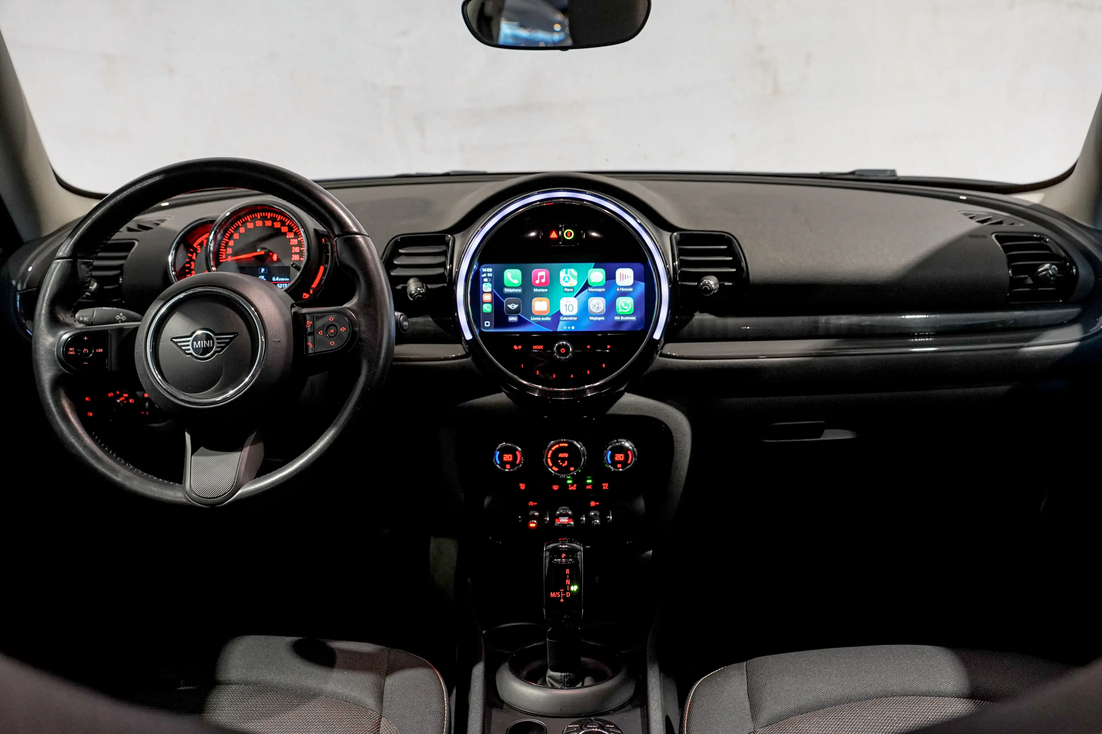 MINI One D Clubman ✖ AUTO | BLACK PACK | FACELIFT | CARPLAY | TVA ✔ — photo 5