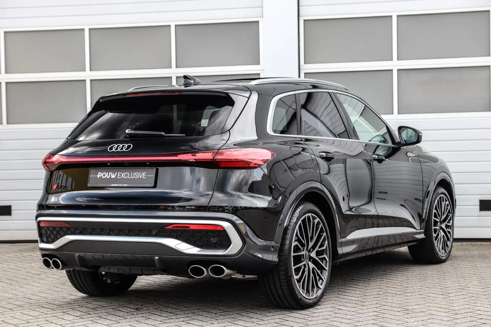 Audi Q5 3.0 TFSI 367pk Quattro | Panoramadak | Luchtvering Schwarz - 2