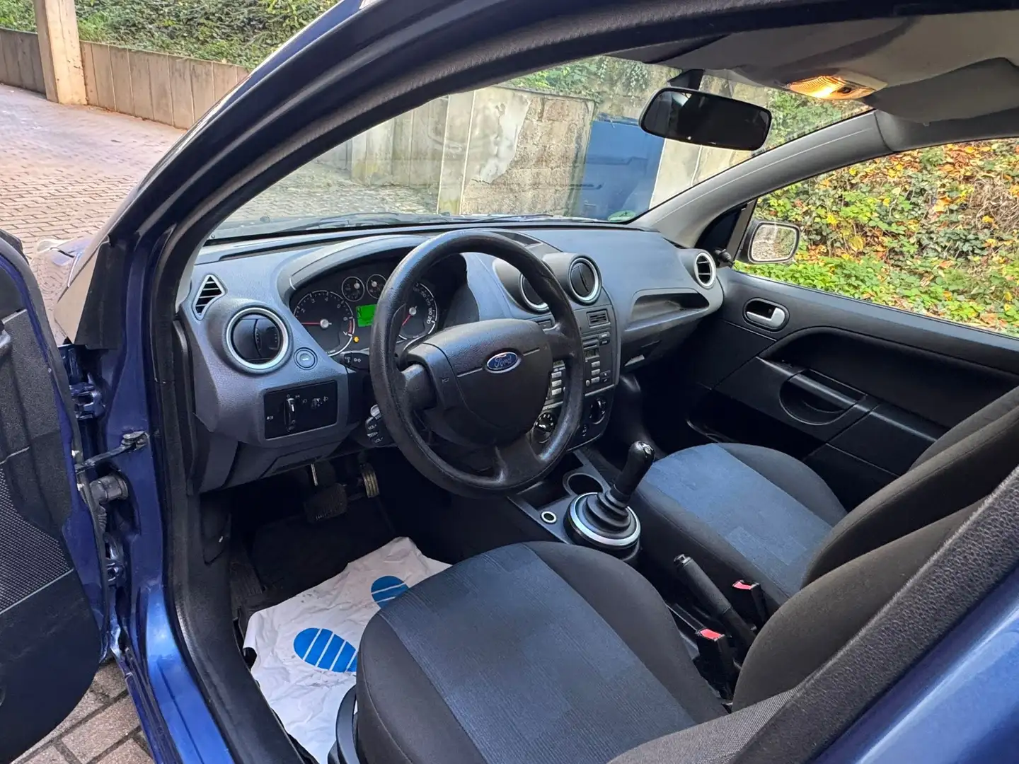 Ford Fiesta Trend ** Automatik **1. Hand ** Tüv Neu ** Blau - 2